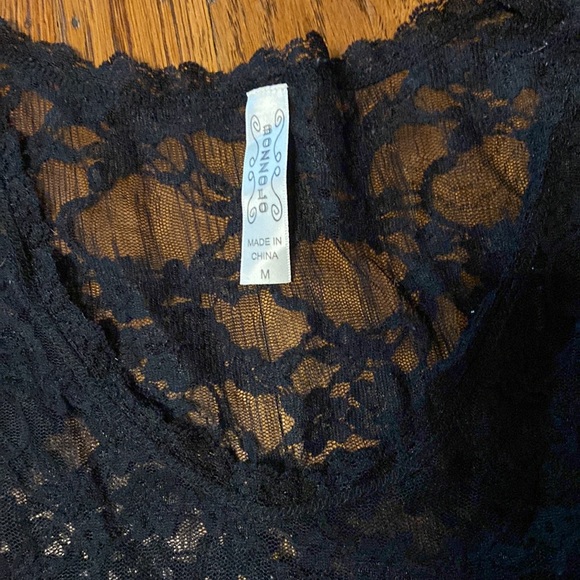 Medium Black Juniors Lace Short Sleeve Shirt - Picture 6 of 7